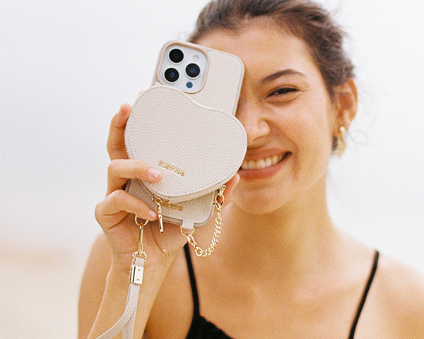 Material Choices for iPhone Wrist Straps: How to Choose the Most Suitable Strap for Yourself?