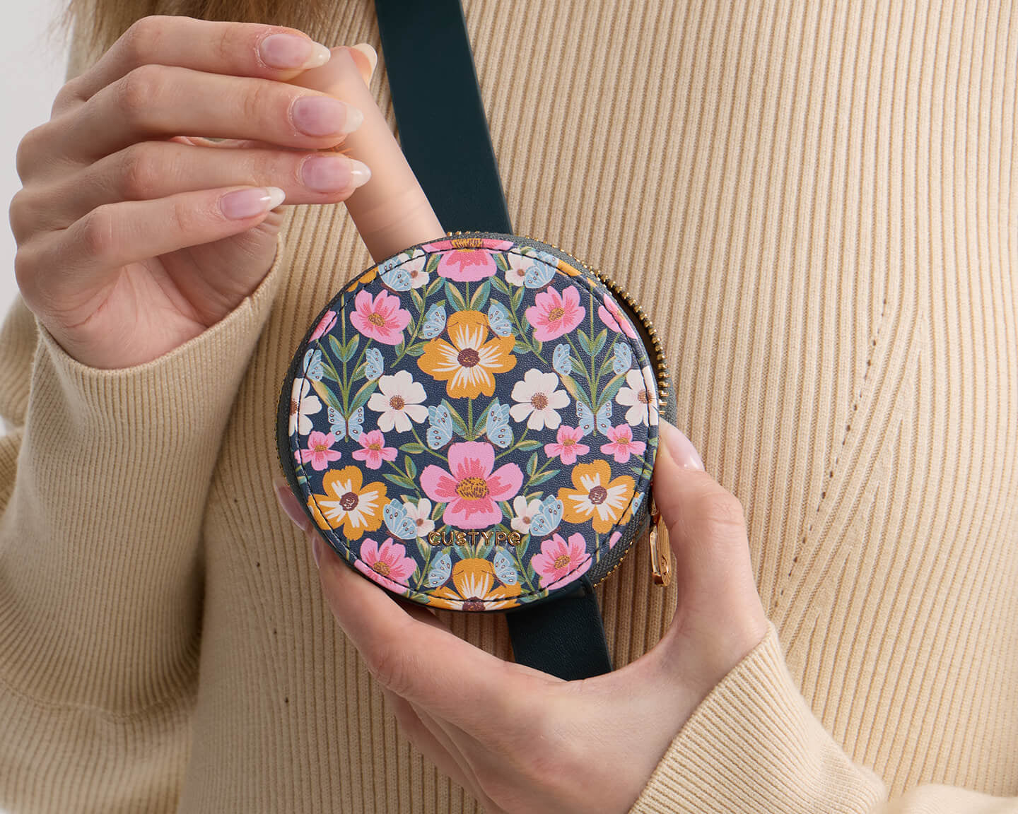 Express Yourself: Custom and Artistic iPhone Case Designs