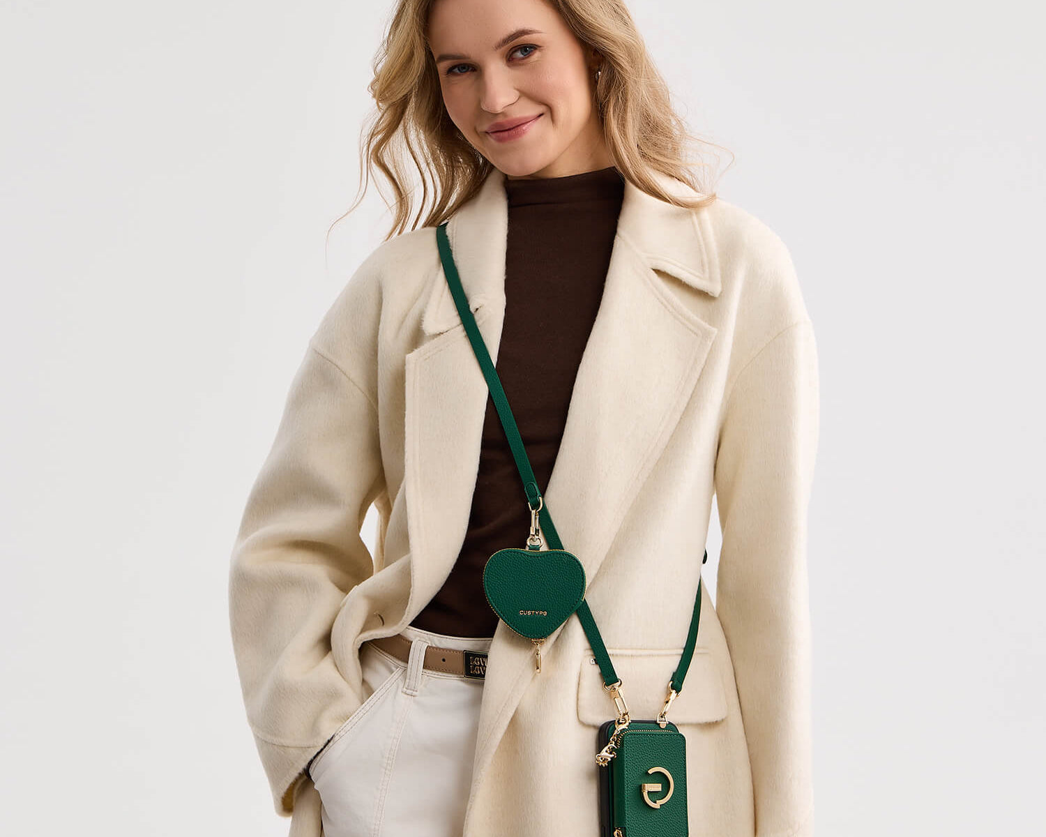 How to Style a Strap iPhone Case to Match Your iPhone’s Fashion Style