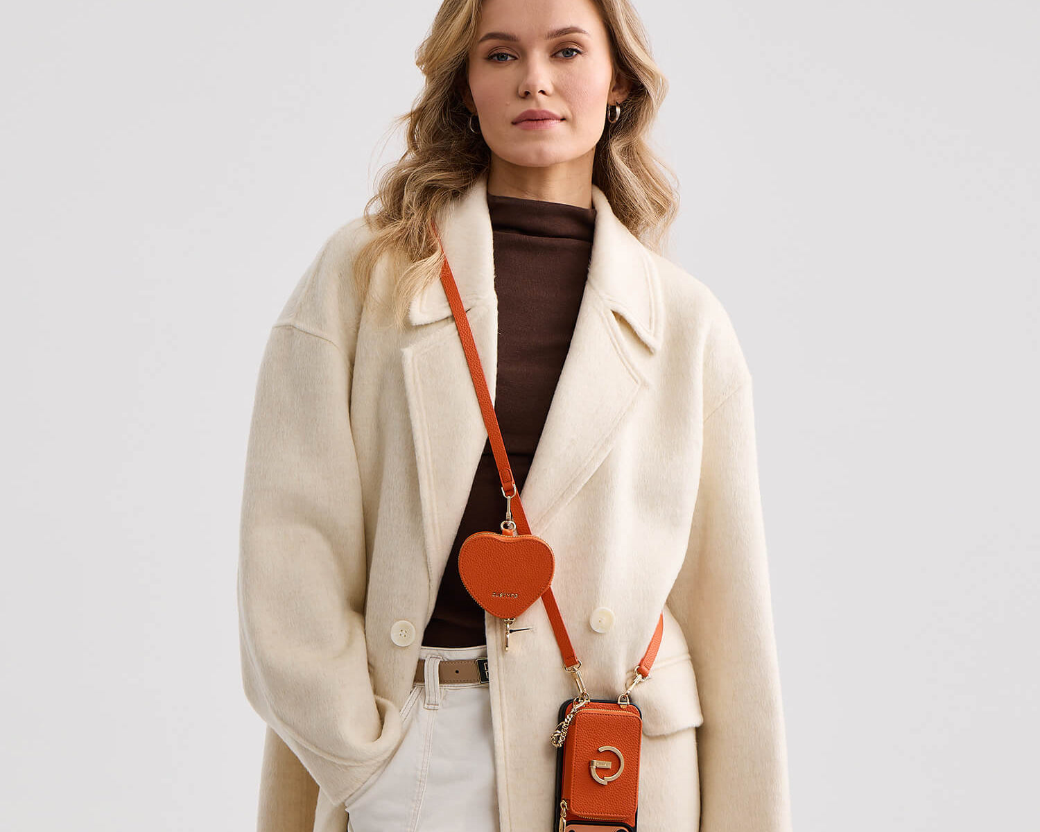 New Year, New Accessories: Trendy Crossbody Phone Cases to Upgrade Your Look