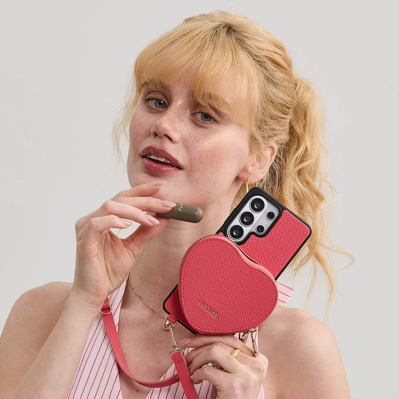 What Materials Are Used in High-End Luxury Phone Cases?