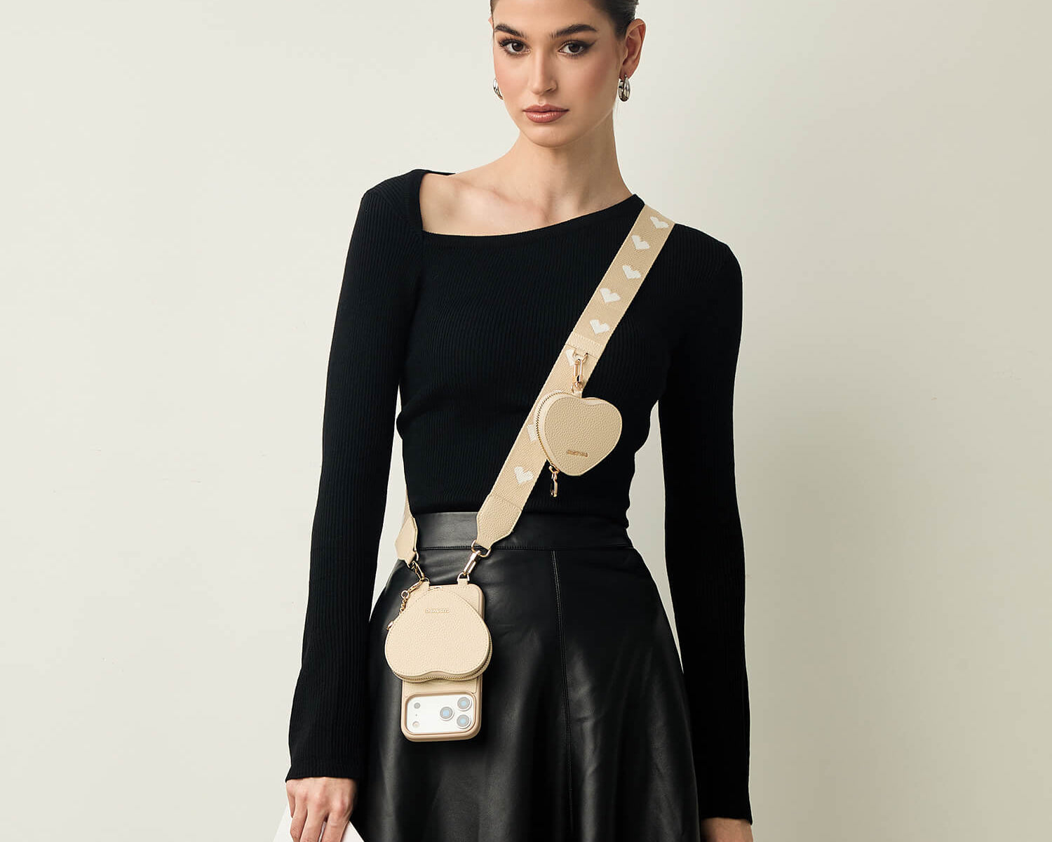 Mood as Style: Express Yourself Through Phone Accessories