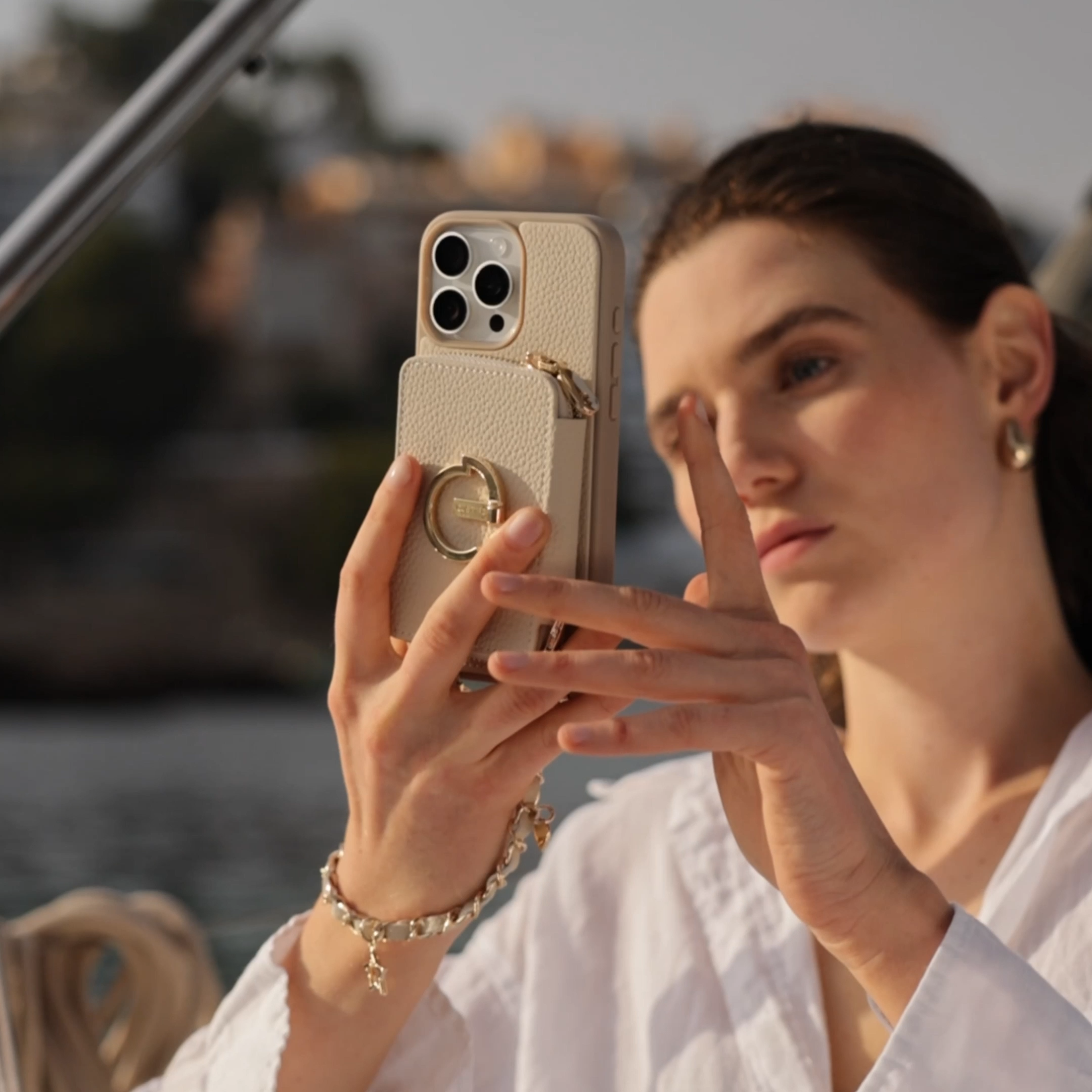 Best Phone Cases with Card Holders That Fit Multiple Cards