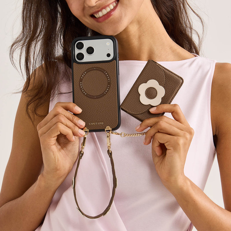 MagSafe Detachable Wallet vs. Built-In Wallet Case: Which One Is Better for Your iPhone?