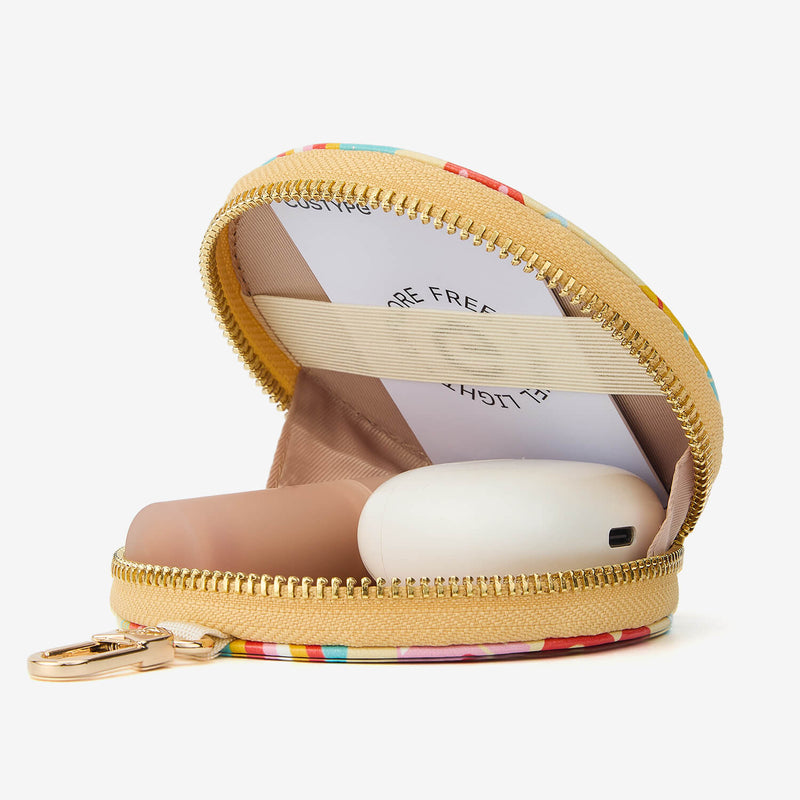 round pouch with zipper