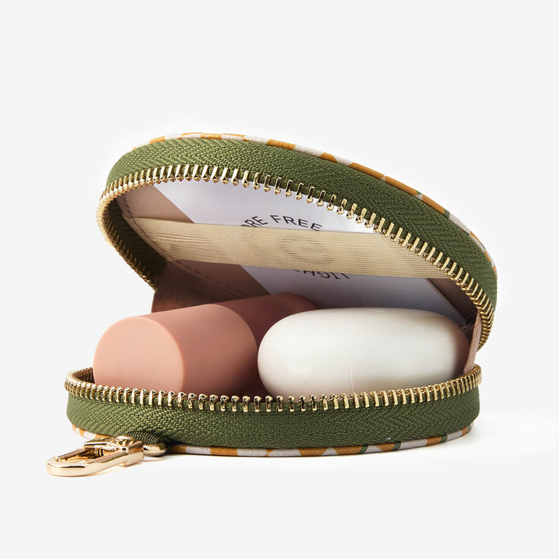 designer round coin pouch
