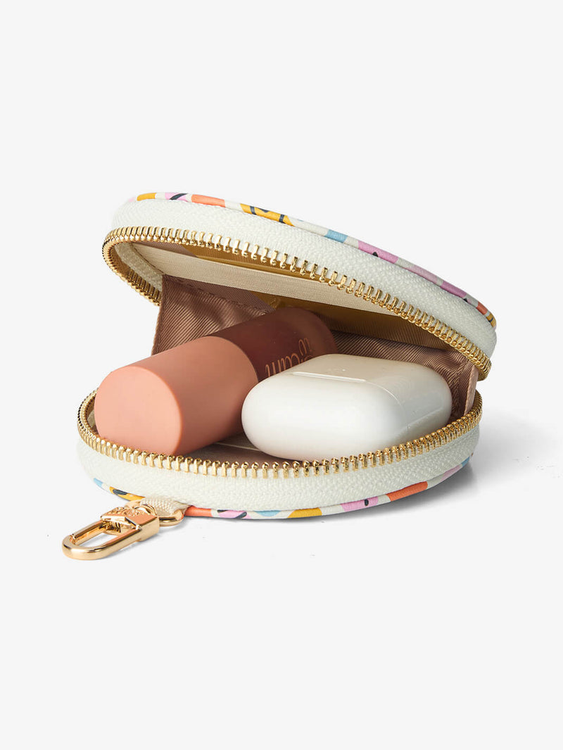 circle pouch
