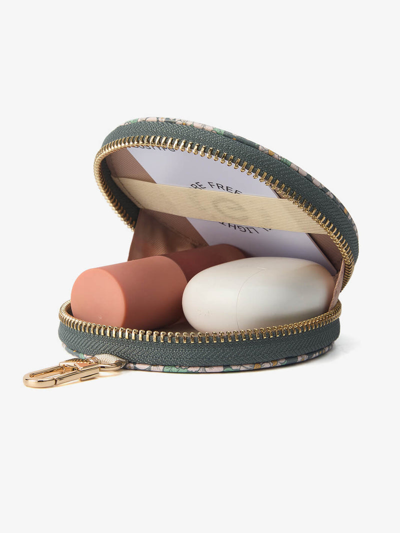 round zipper pouch
