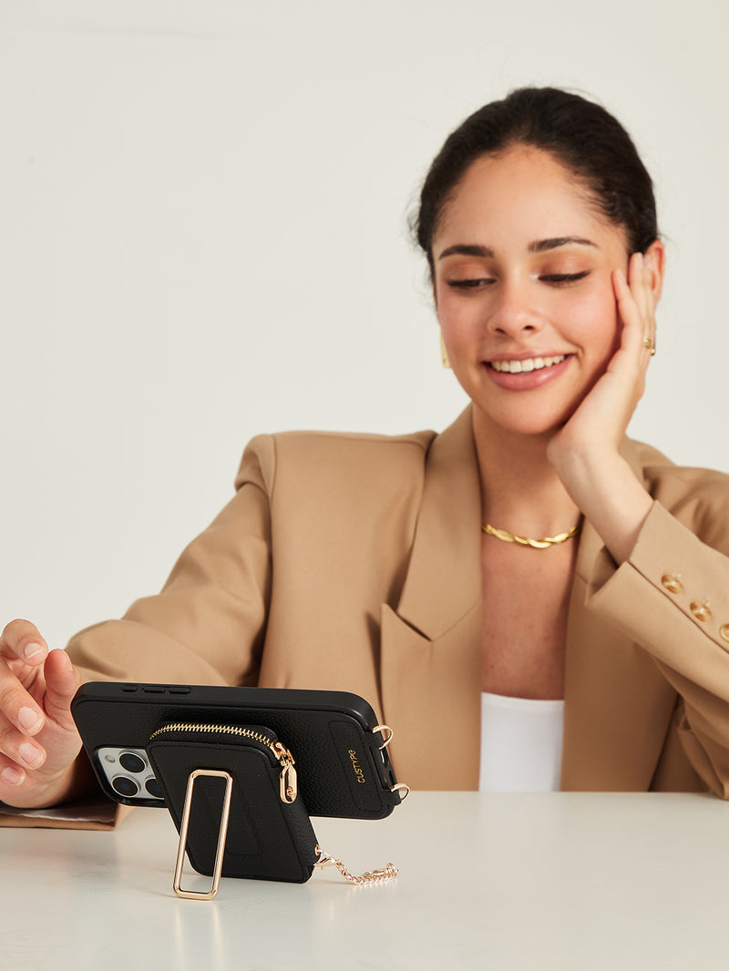 card and phone wallet holder black
