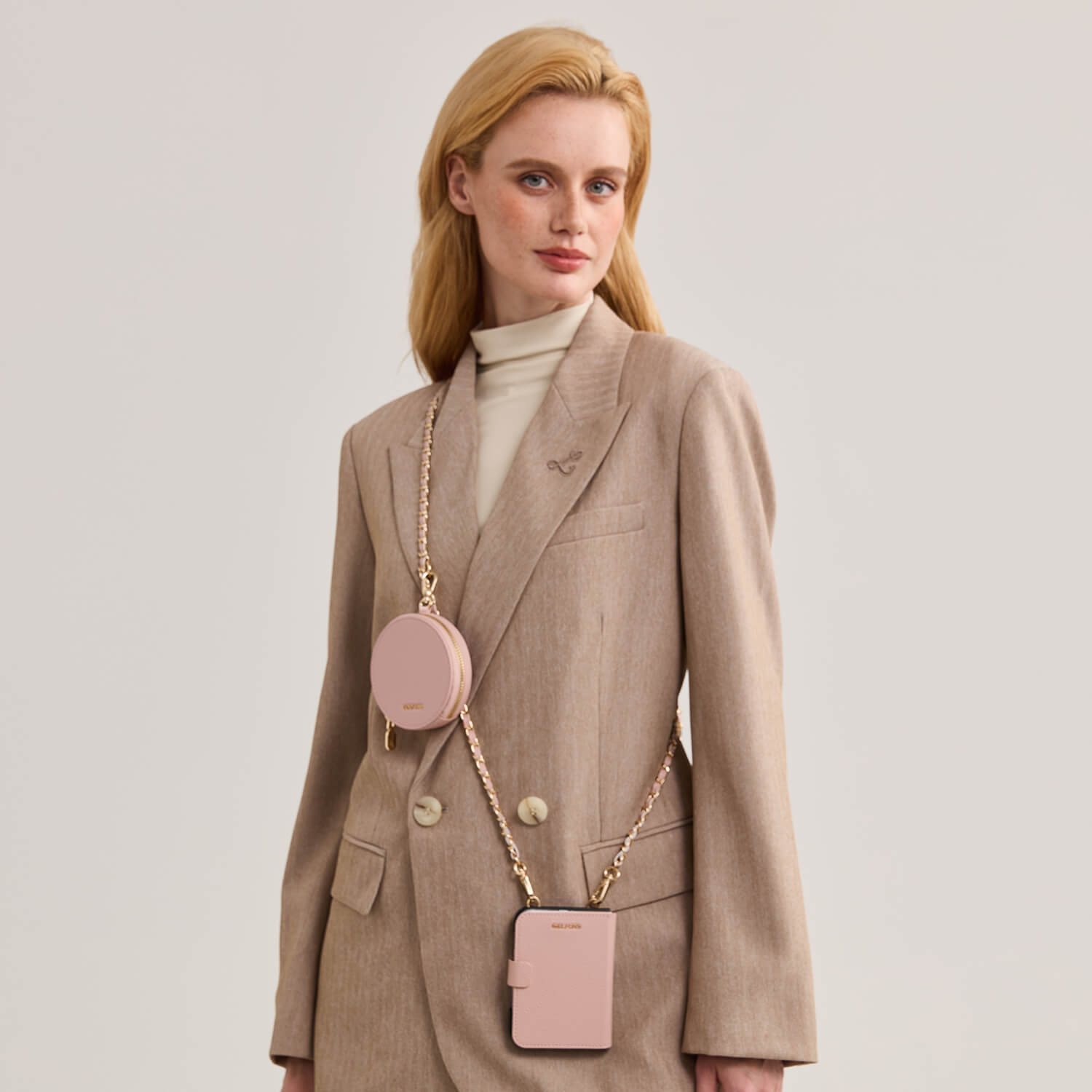allure_chain_series_iphone_duo_crossbody_case_with_chain_circle_pouch_light_pink_1.jpg