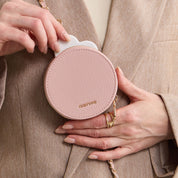 アリュールチェーンシリーズ - iPhone Duoクロスボディケース｜チェーン＆ラウンドポーチ付き