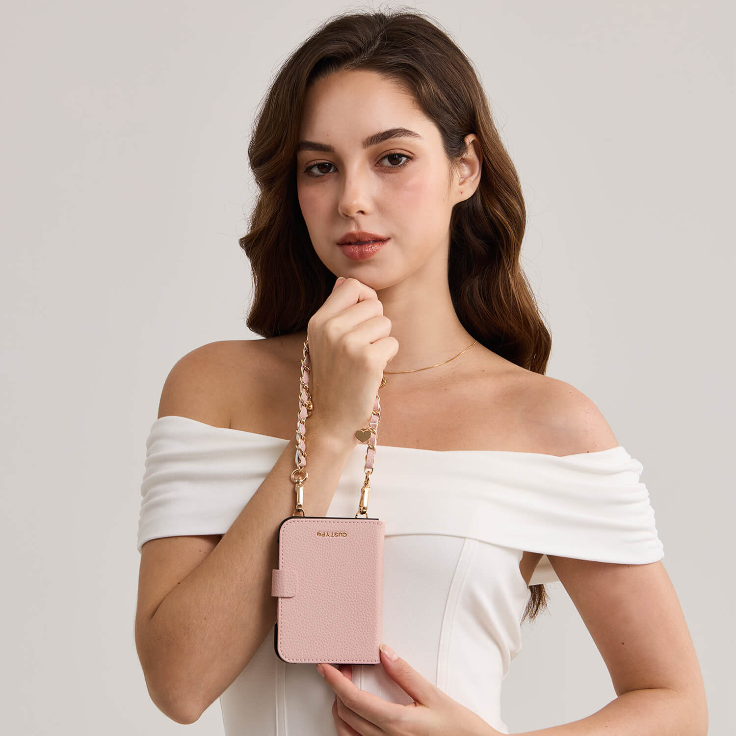allure_chain_series_iphone_duo_magnetic_case_with_wristlet_light_pink_1.jpg