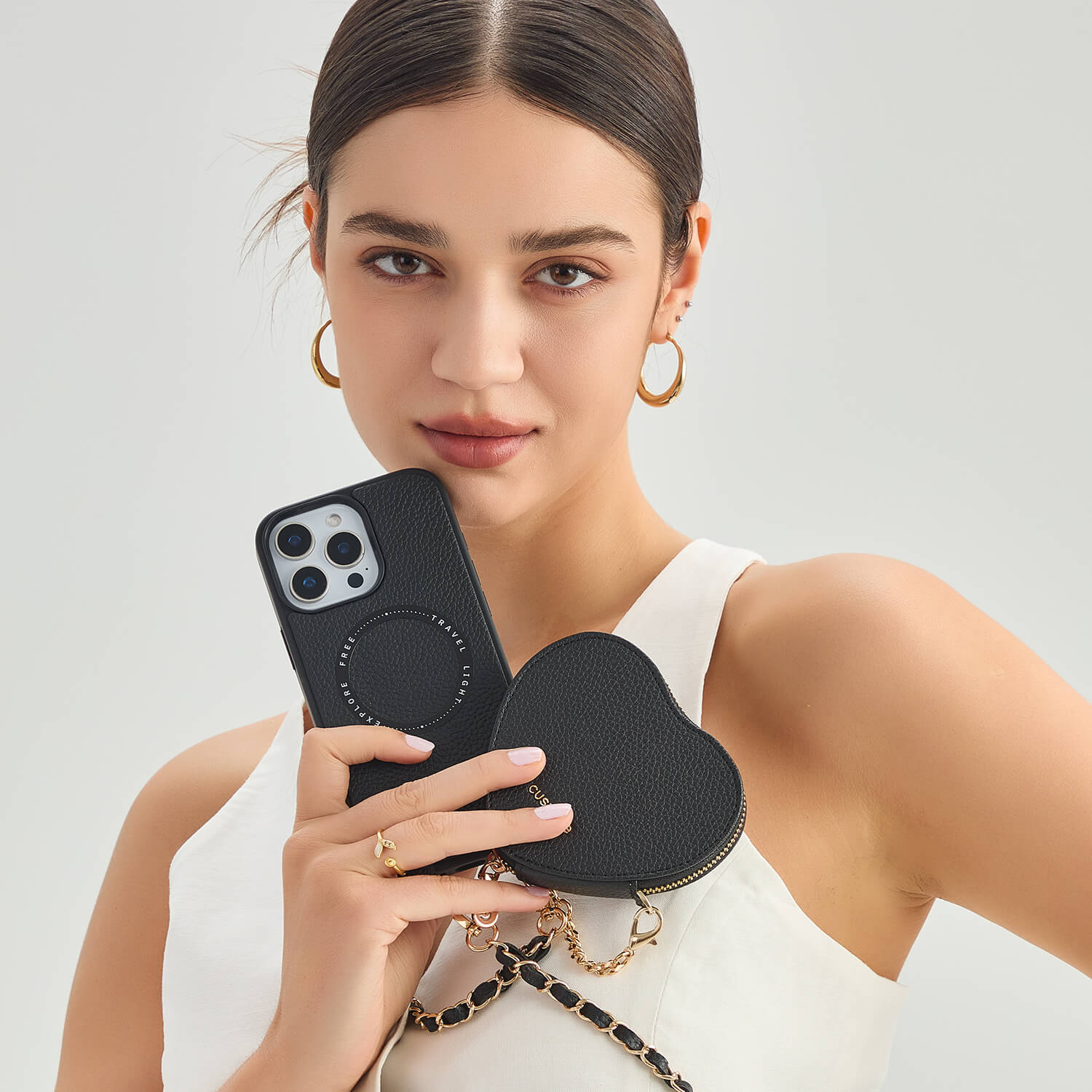 iPhone 12 Pro Max Crossbody Chain Case with Heart Wallet | MagSafe