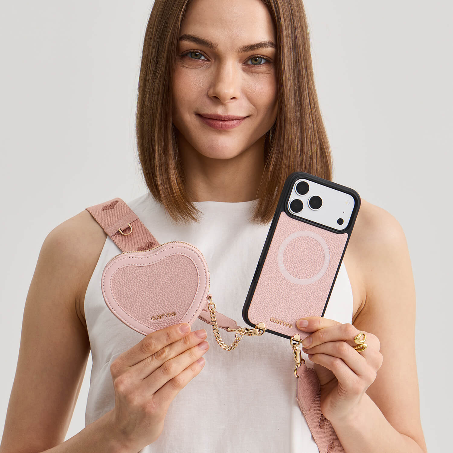 Sweet Light pink heart phone case with storage for vacation