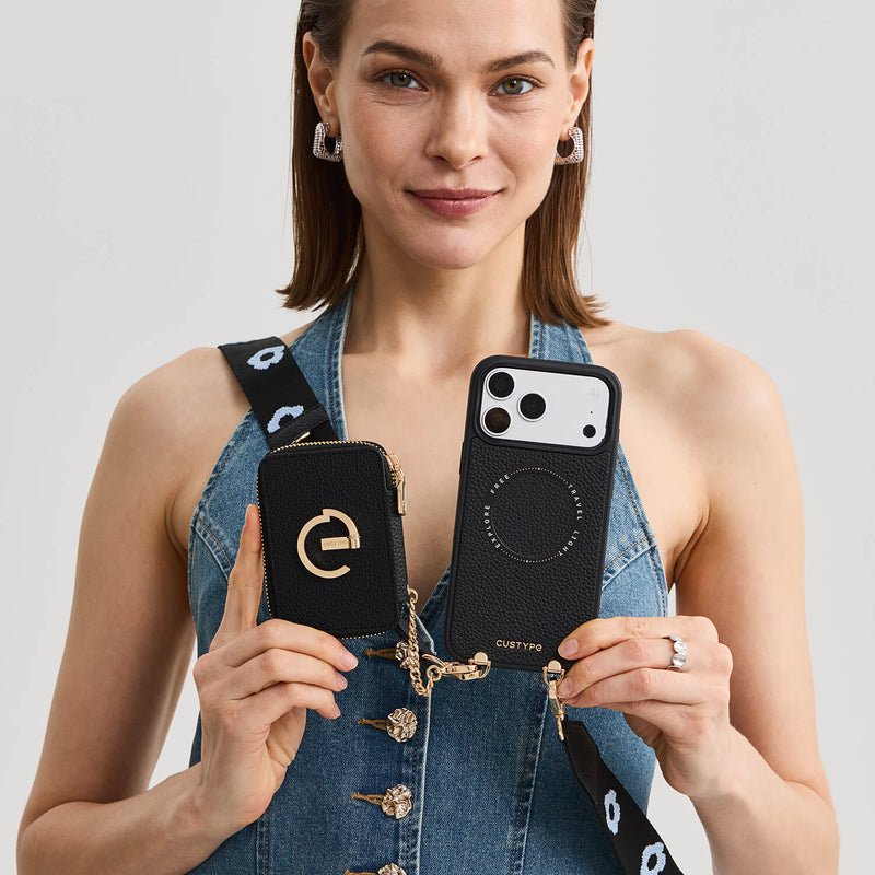 Black iPhone 18 Pro Max case with wallet with magnetic for travel