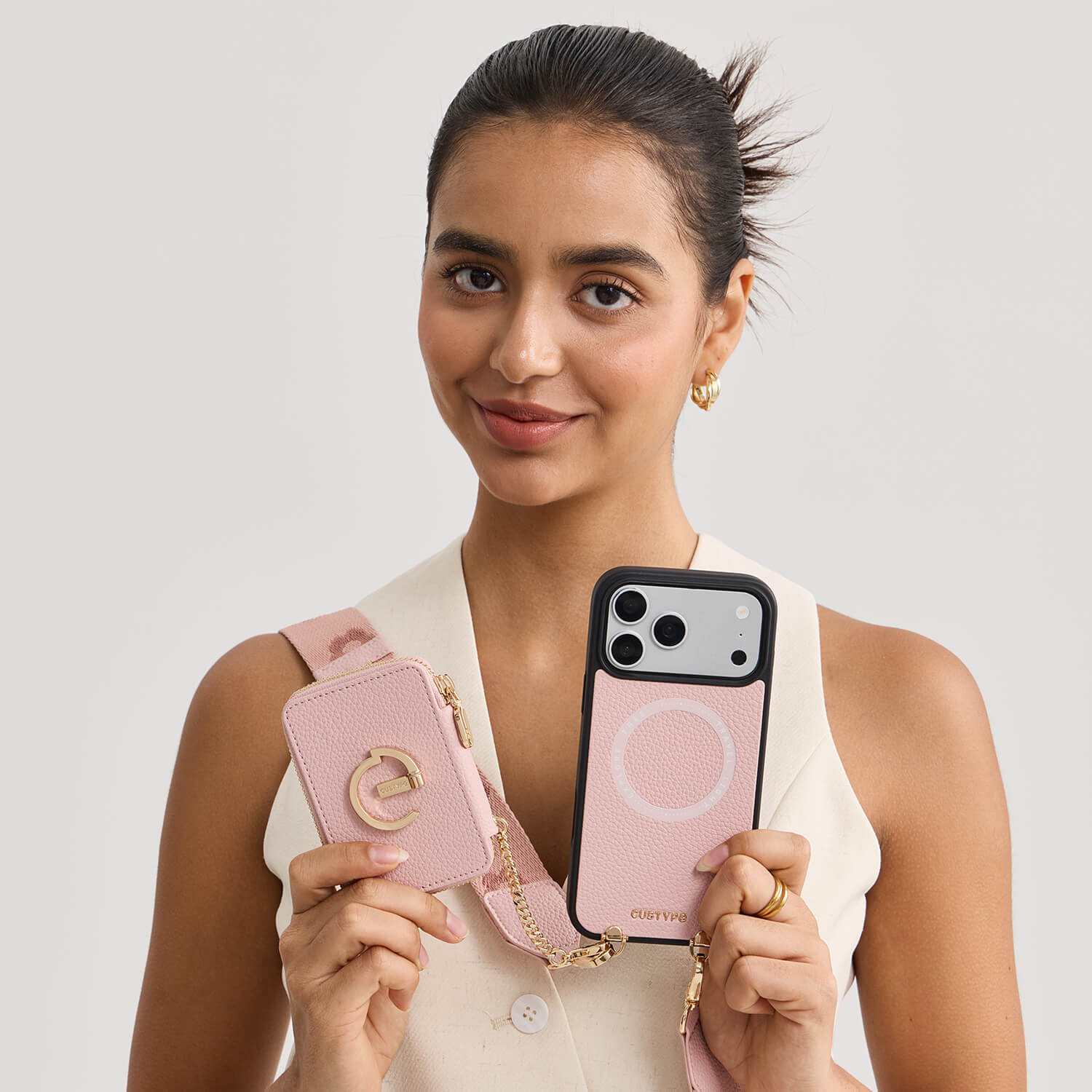 Light pink iPhone 17 Pro Max phone case with detachable wallet with Magnetic
for vacation