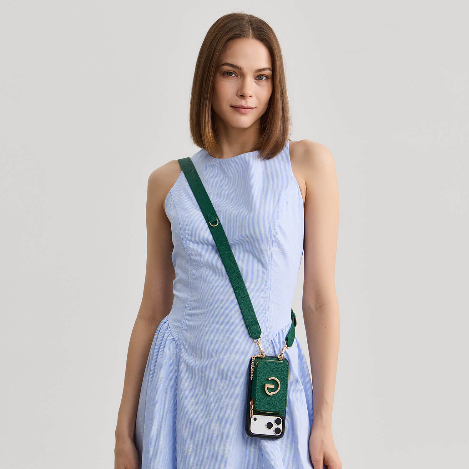 detachable_wallet_phone_case_with_wide_strap_green.jpg