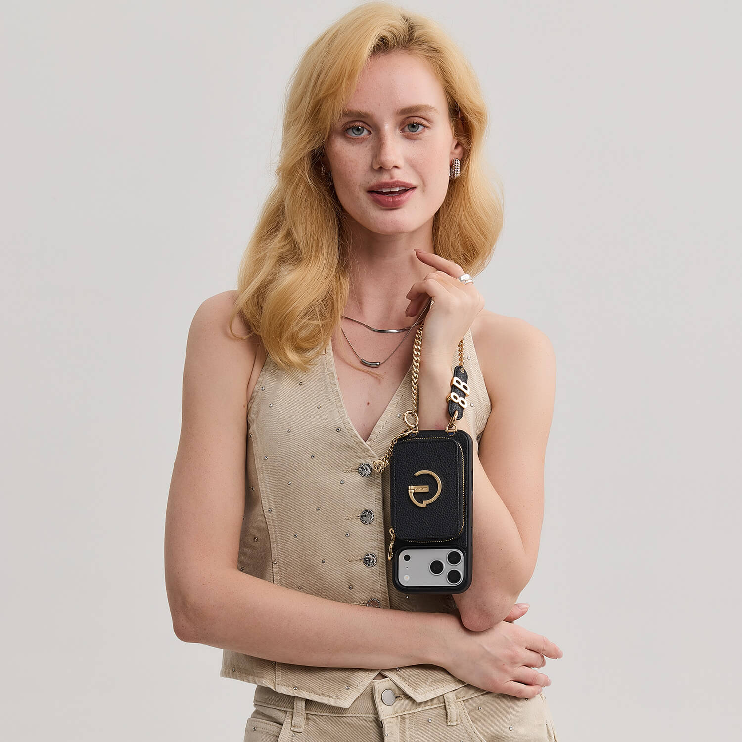 detachable_wallet_phone_case_with_wrist_strap_and_grip_black_1.jpg