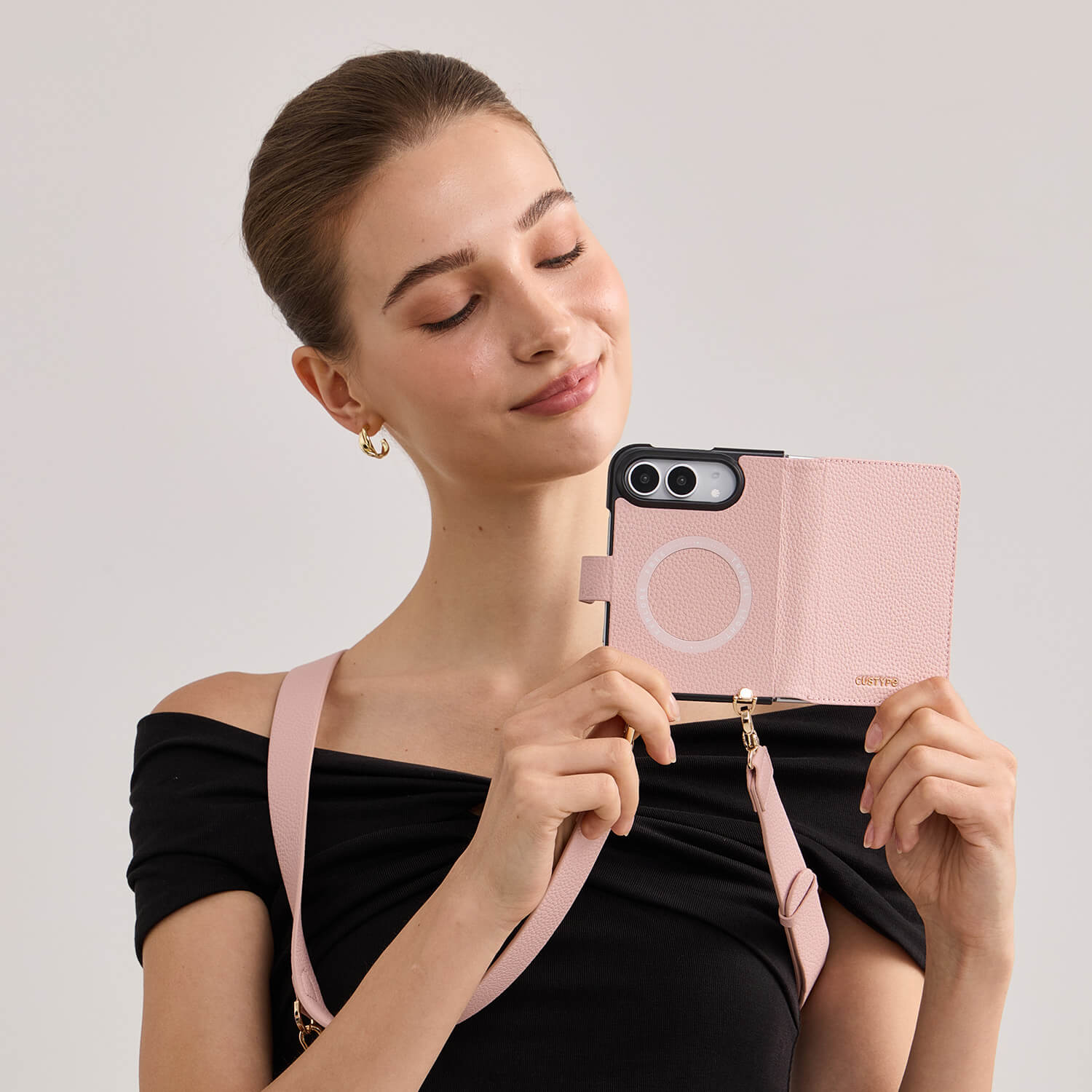 おでかけキット - iPhone Ultra MagSafe対応クロスボディケース｜ワイドストラップ＆ポーチ付き