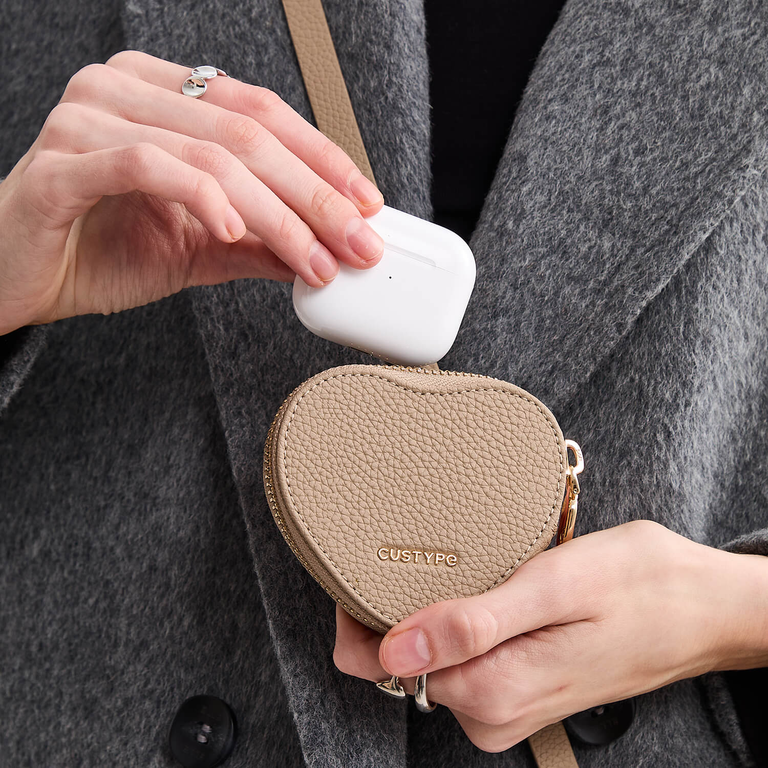 Heart Airpod Kit- Magnetic iPhone case with Strap & Stand