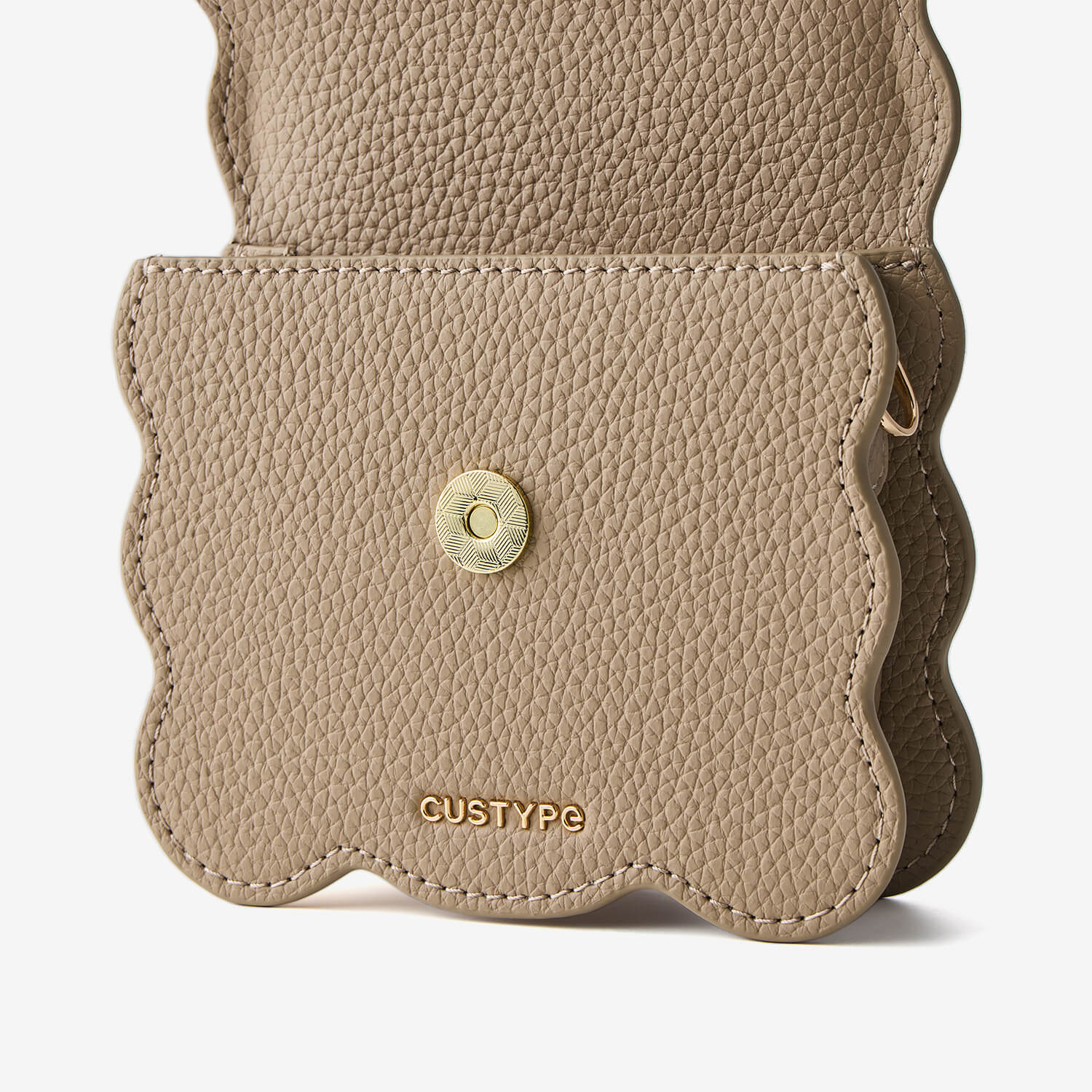 チェーン付きミニクロスボディバッグ