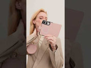 Allure チェーンシリーズ - チェーンとスタンド付きウォレットフォンケース - iPhone 15 Plus