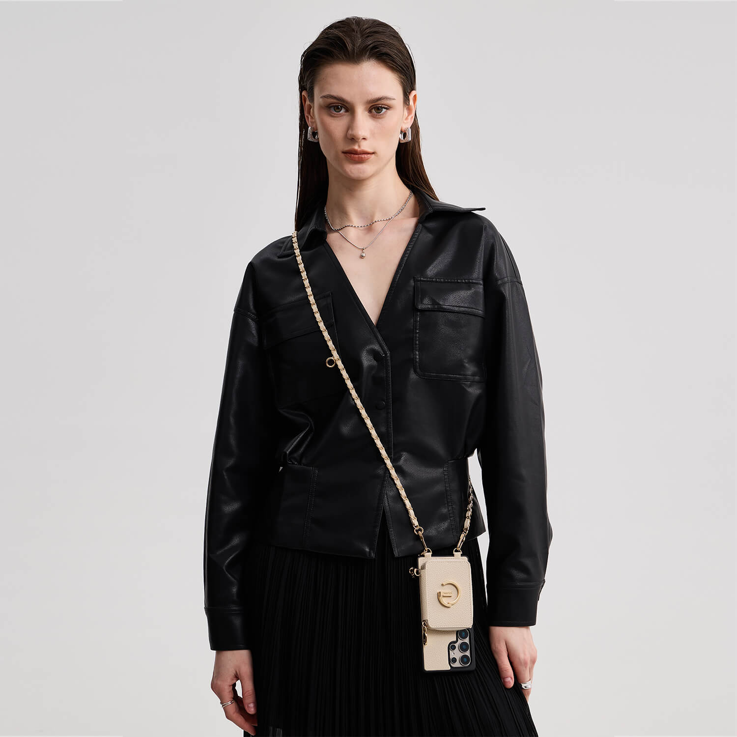 Allure Chain Series- Samsung Strap Wireless Charging Phone Case with Detachable Purse & Grip - Samsung S25 Ultra-Custype