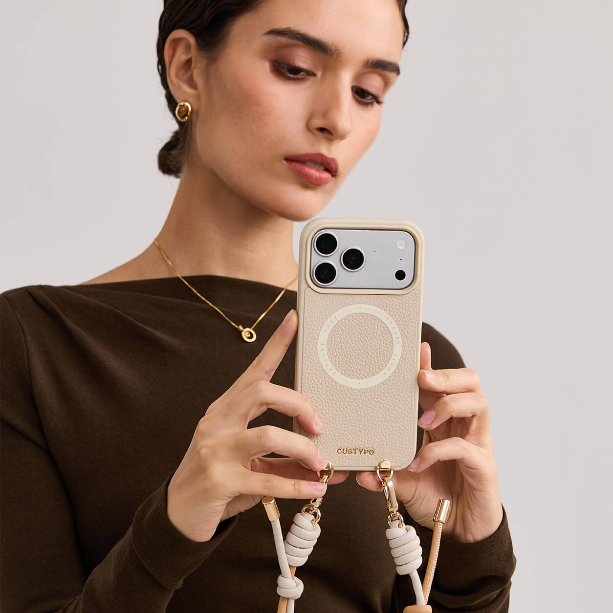 Minimal Style Kit- iPhone Case with Adjustable Rope Wristlet