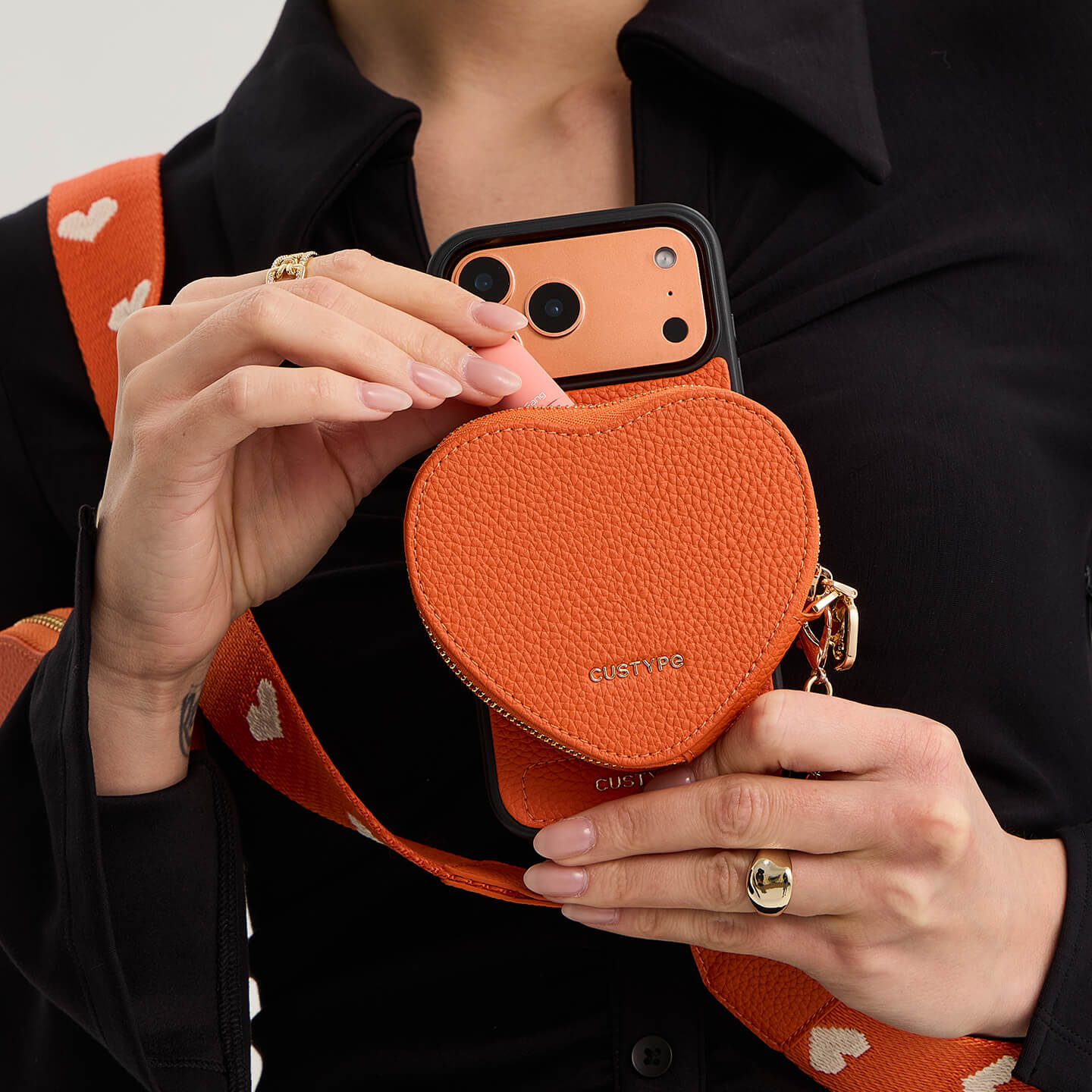 Heart Airpod Kit- Sling iPhone Case with Magnetic Heart Pouch