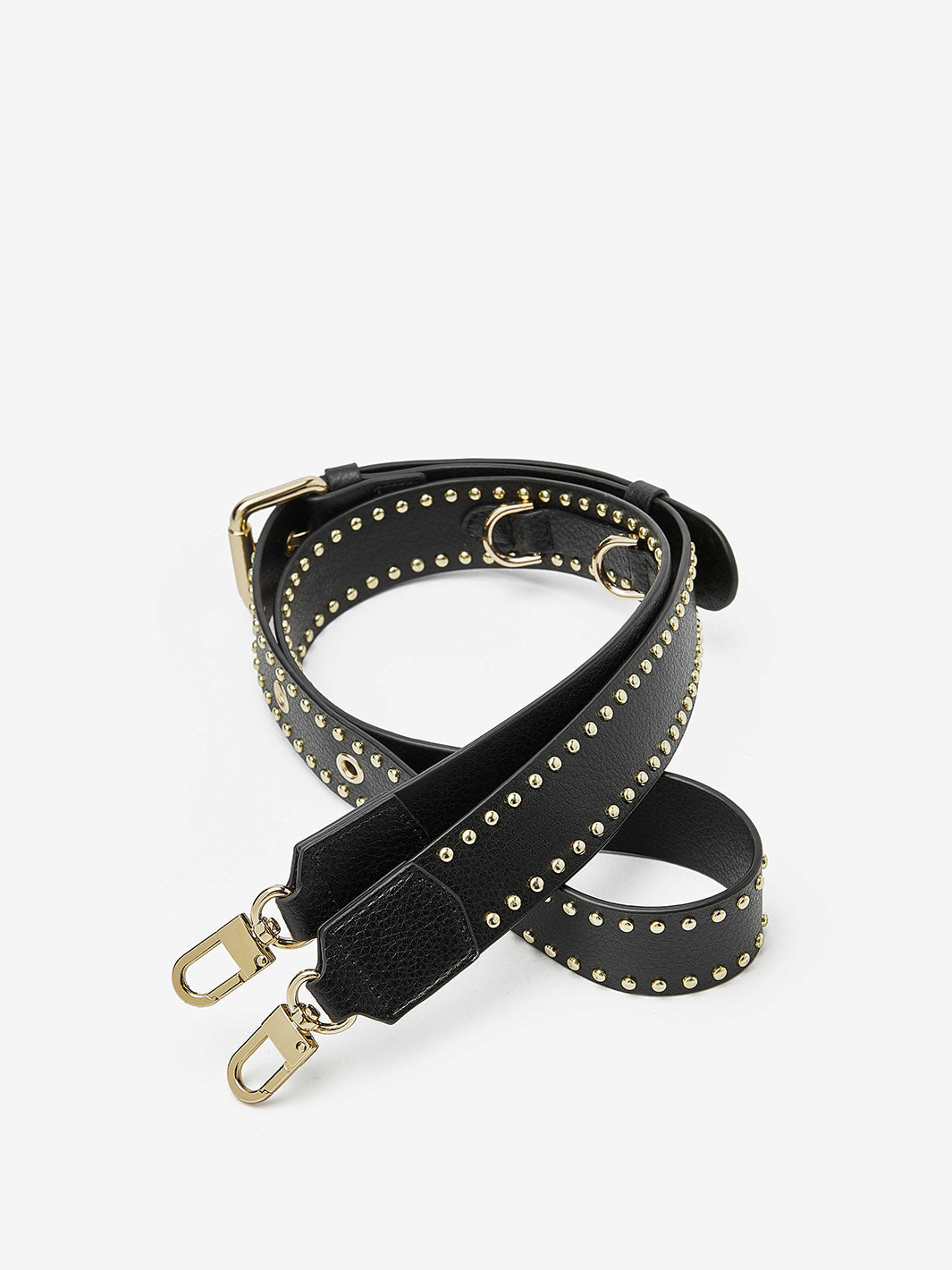What's up with the font of this pochette Métis? Looks crooked🥴 :  r/Louisvuitton